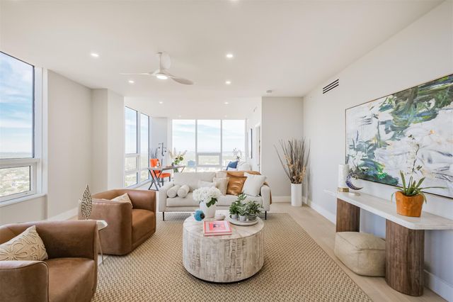 5100 San Felipe Street 363, Houston, TX 77056