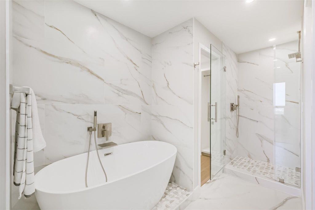 5100 San Felipe Street 363, Houston, TX 77056