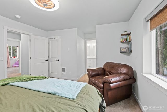 18204 E Clear Lake Boulevard SE, Yelm, WA 98597