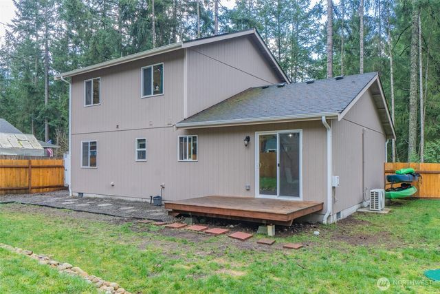 18204 E Clear Lake Boulevard SE, Yelm, WA 98597