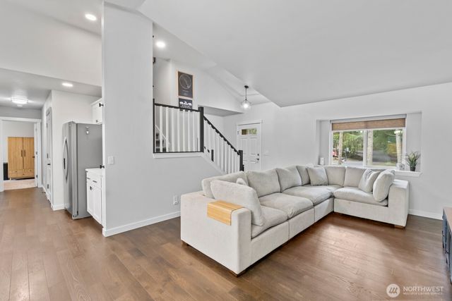 18204 E Clear Lake Boulevard SE, Yelm, WA 98597