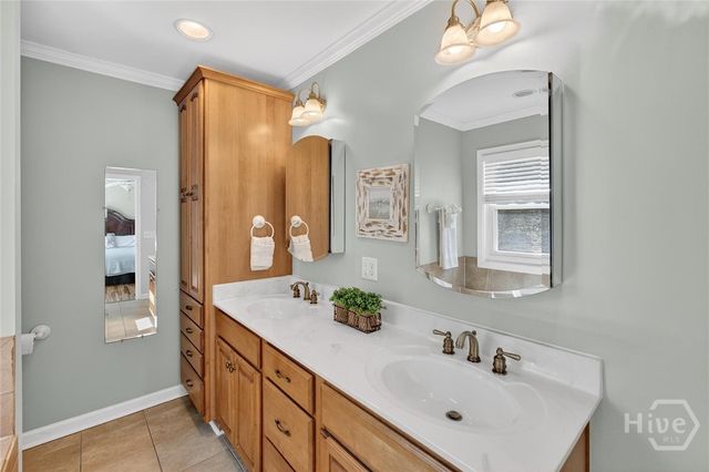 145 S Campbell Avenue E, Tybee Island, GA 31328