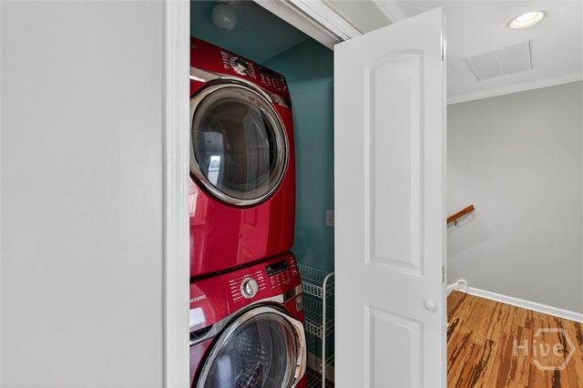 145 S Campbell Avenue E, Tybee Island, GA 31328