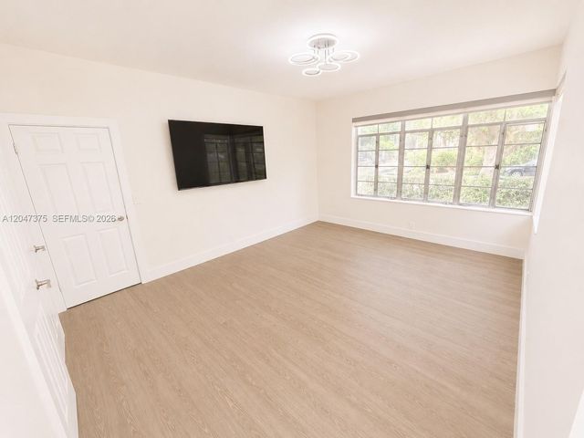 762 Lenox Avenue 2, Miami Beach, FL 33139