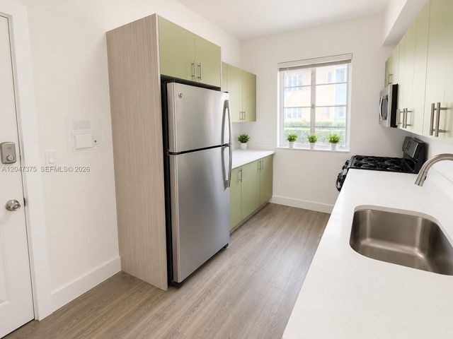 762 Lenox Avenue 2, Miami Beach, FL 33139