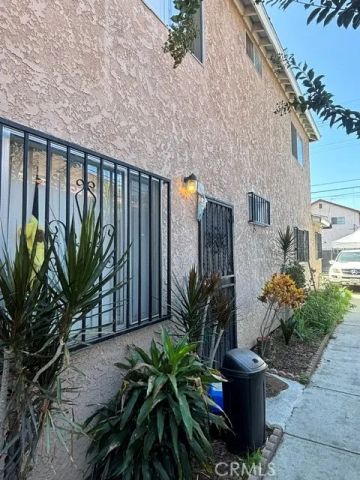 726 E 31st, Los Angeles, CA 90011