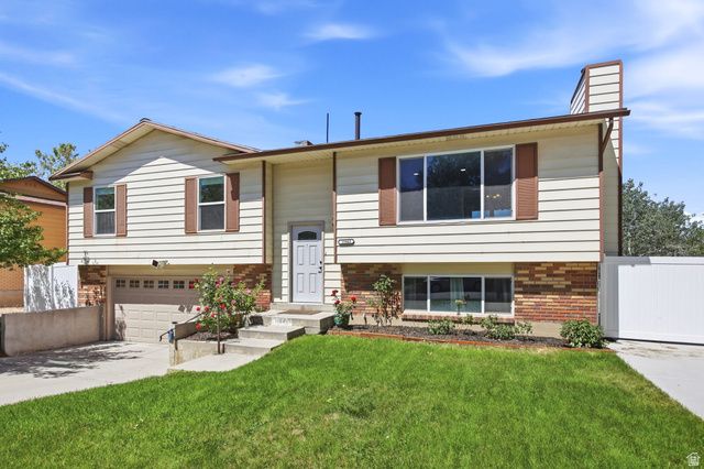11042 S LINDON RD, Sandy, UT 84092