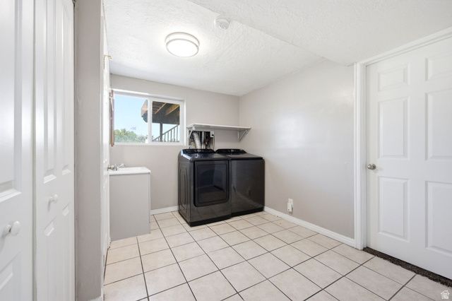 11042 S LINDON RD, Sandy, UT 84092