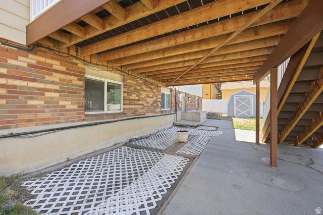 11042 S LINDON RD, Sandy, UT 84092