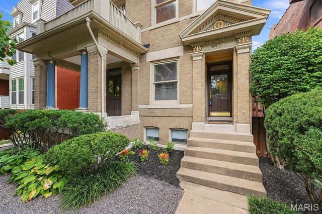4469 Pershing Avenue, St Louis, MO 63108