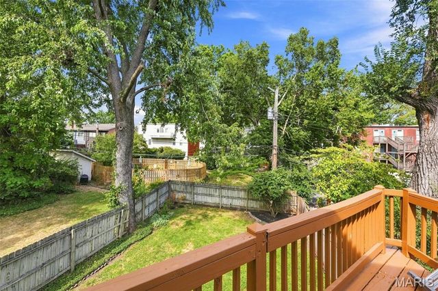 4469 Pershing Avenue, St Louis, MO 63108
