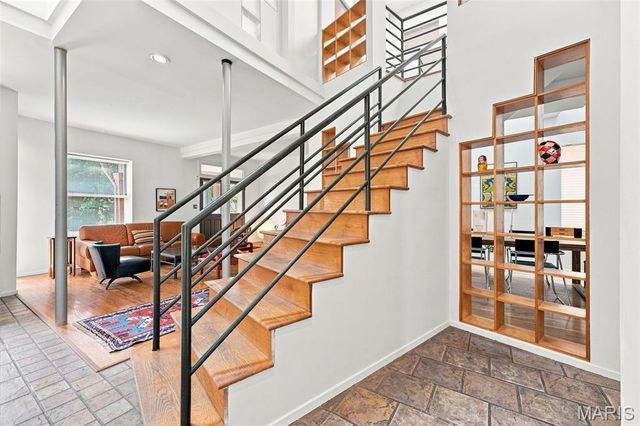 4469 Pershing Avenue, St Louis, MO 63108