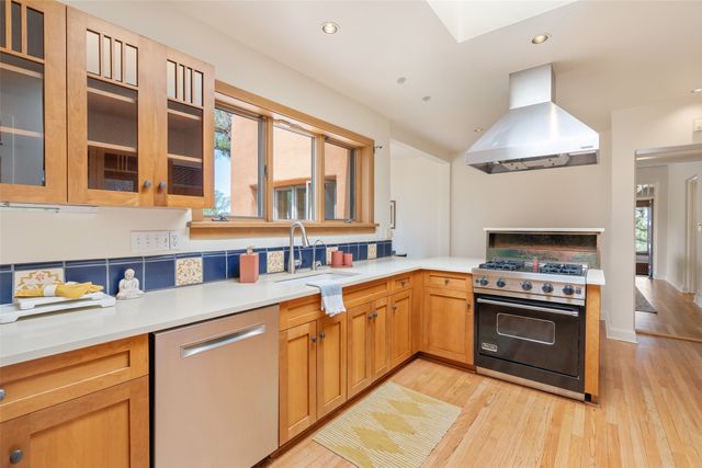 3869 Old Santa Fe Trail, Santa Fe, NM 87505