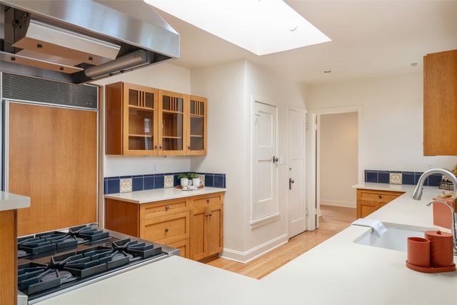 3869 Old Santa Fe Trail, Santa Fe, NM 87505