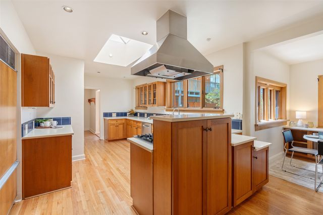 3869 Old Santa Fe Trail, Santa Fe, NM 87505