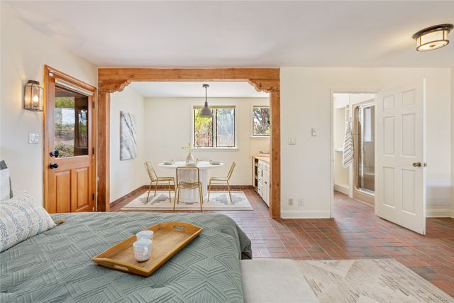 3869 Old Santa Fe Trail, Santa Fe, NM 87505