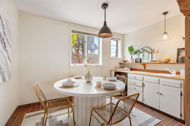 3869 Old Santa Fe Trail, Santa Fe, NM 87505