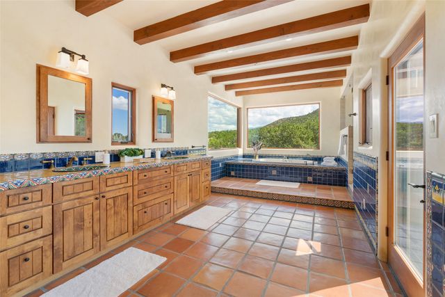 3869 Old Santa Fe Trail, Santa Fe, NM 87505