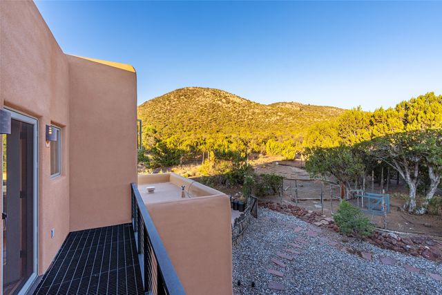 3869 Old Santa Fe Trail, Santa Fe, NM 87505