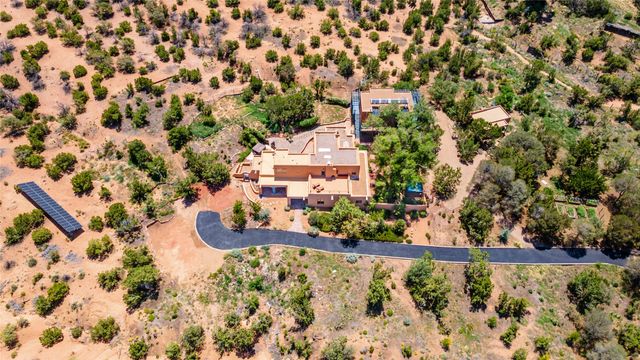 3869 Old Santa Fe Trail, Santa Fe, NM 87505