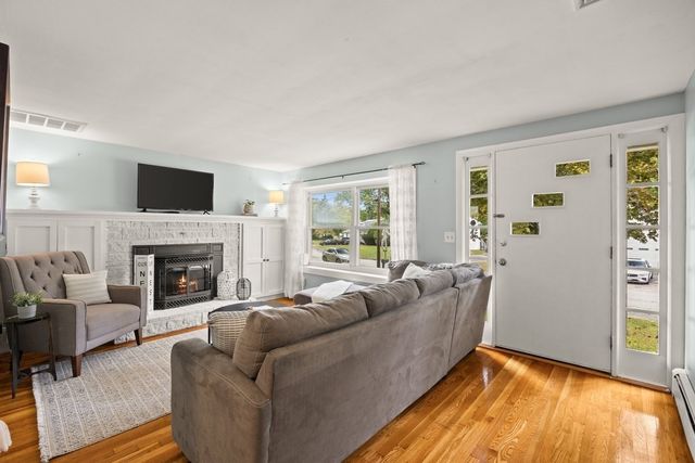 251 Pearl Street Ext., Attleboro, MA 02703
