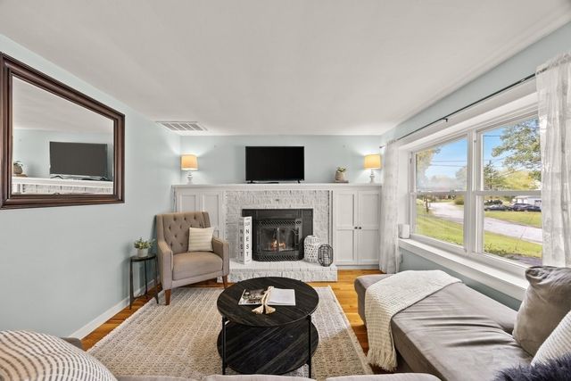 251 Pearl Street Ext., Attleboro, MA 02703
