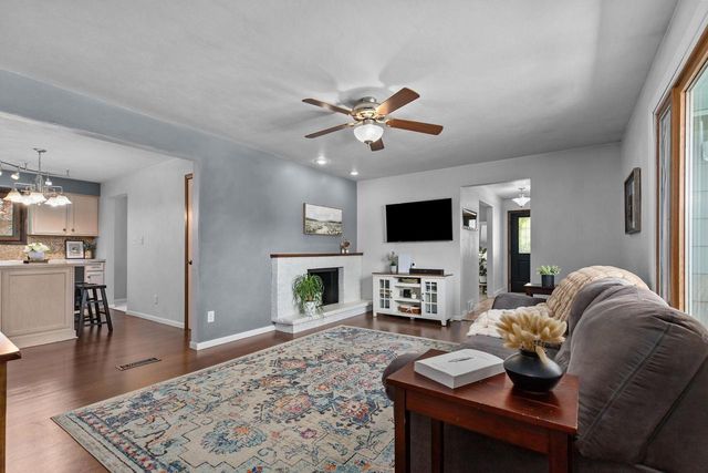 3300 N RANKIN STREET, Appleton, WI 54911