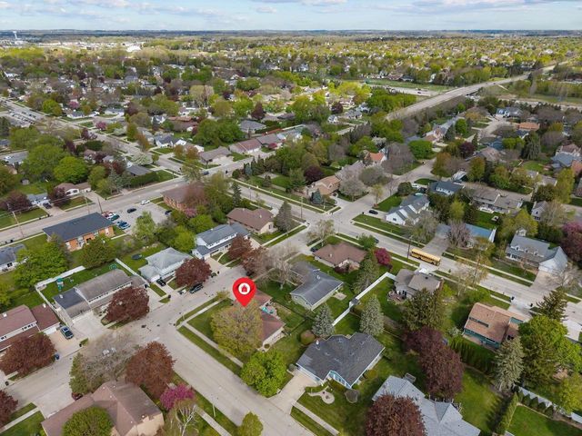 3300 N RANKIN STREET, Appleton, WI 54911