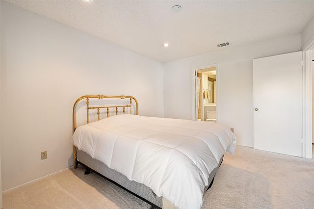 1748 Ohlen RD 16, Austin, TX 78757