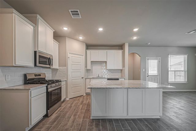 2224 Manila Lane, Texas City, TX 77568