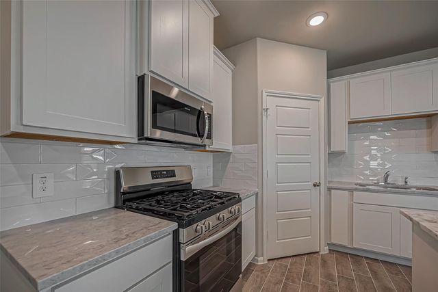 2224 Manila Lane, Texas City, TX 77568