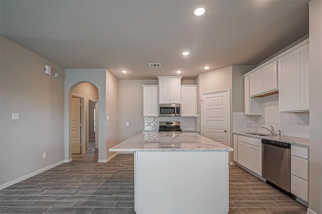 2224 Manila Lane, Texas City, TX 77568