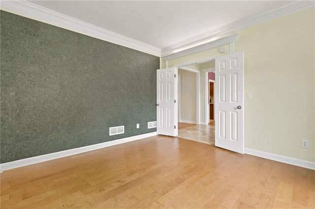 2420 Sawtooth Oak Drive, Lawrenceville, GA 30043