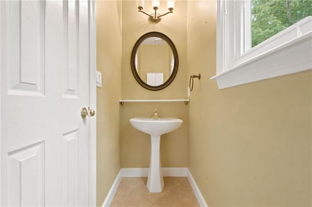 2420 Sawtooth Oak Drive, Lawrenceville, GA 30043