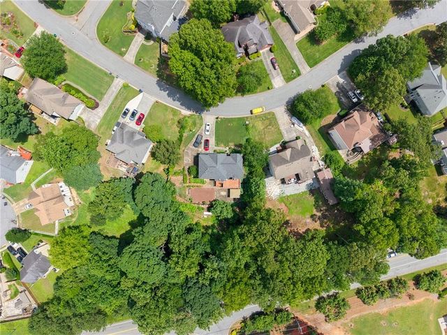 2420 Sawtooth Oak Drive, Lawrenceville, GA 30043