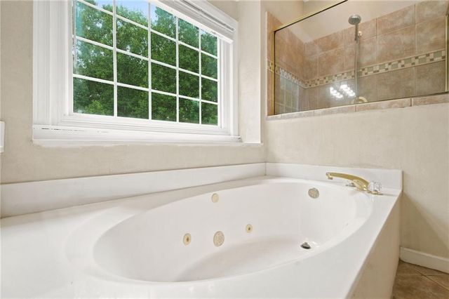 2420 Sawtooth Oak Drive, Lawrenceville, GA 30043