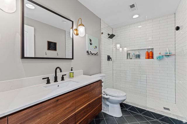 11942 S WATERHOUSE CT, Riverton, UT 84065