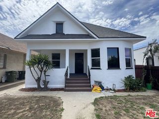 136 W 43rd Place, Los Angeles, CA 90037