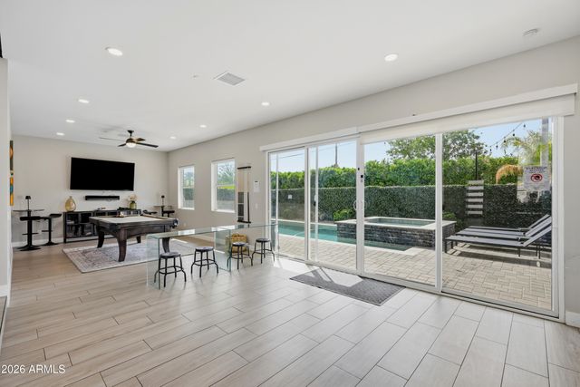 3732 N 68TH Street, Scottsdale, AZ 85251