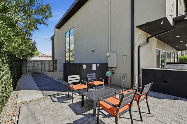 3732 N 68TH Street, Scottsdale, AZ 85251