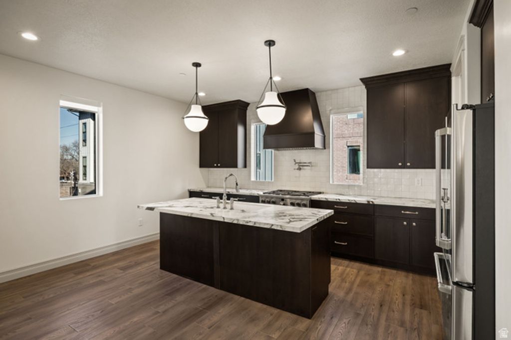 Image 3 of property listing at 443 W 400 N #201, Salt Lake City, UT 84103