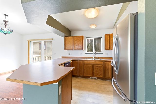 8845 Spruce Brook Street, Anchorage, AK 99507