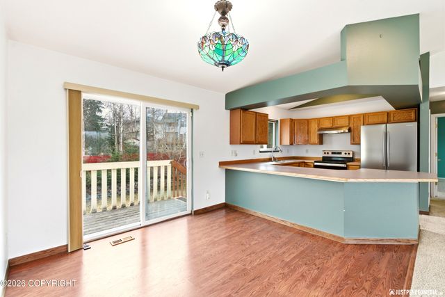 8845 Spruce Brook Street, Anchorage, AK 99507