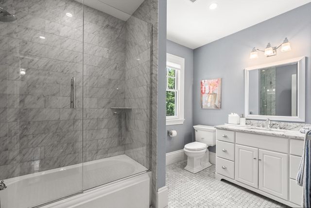 10 Burnham Rd, Newton, MA 02465