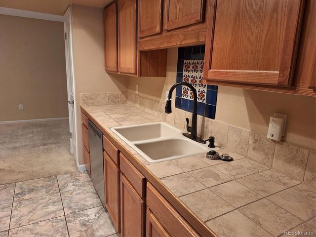 3550 S Harlan Street S 284, Denver, CO 80235