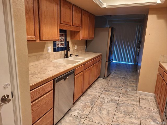 3550 S Harlan Street S 284, Denver, CO 80235