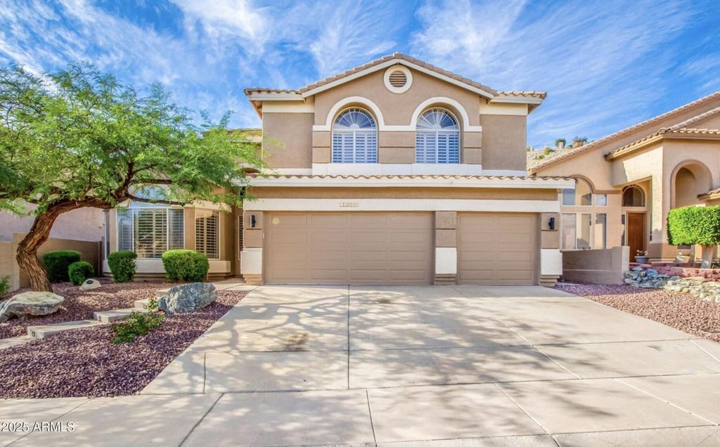 16044 S 9TH Place, Phoenix, AZ 85048