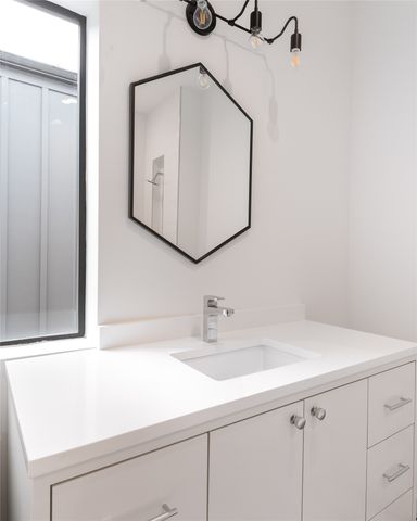 1911 Euclid Avenue, Dallas, TX 75206