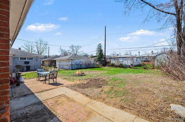 1700 Ackley Avenue, Westland, MI 48186