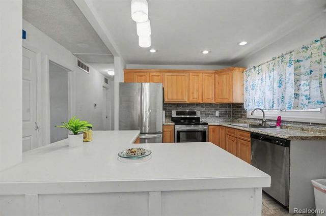 1700 Ackley Avenue, Westland, MI 48186